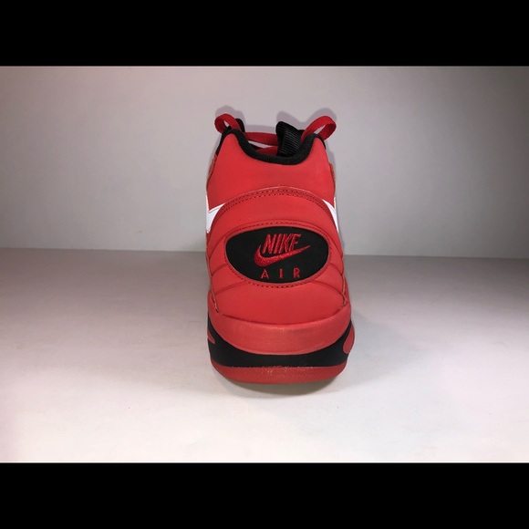Nike Air Maestro 2 QS Scottie Pippen Red Sneakers - Picture 4 of 7